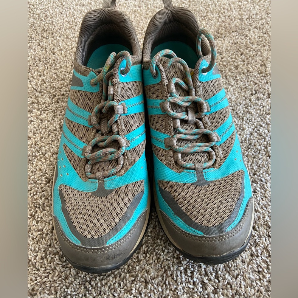 Columbia Peakfreak Athletic Hiking Shoe Womens 10 Gray Blue Hike Camp